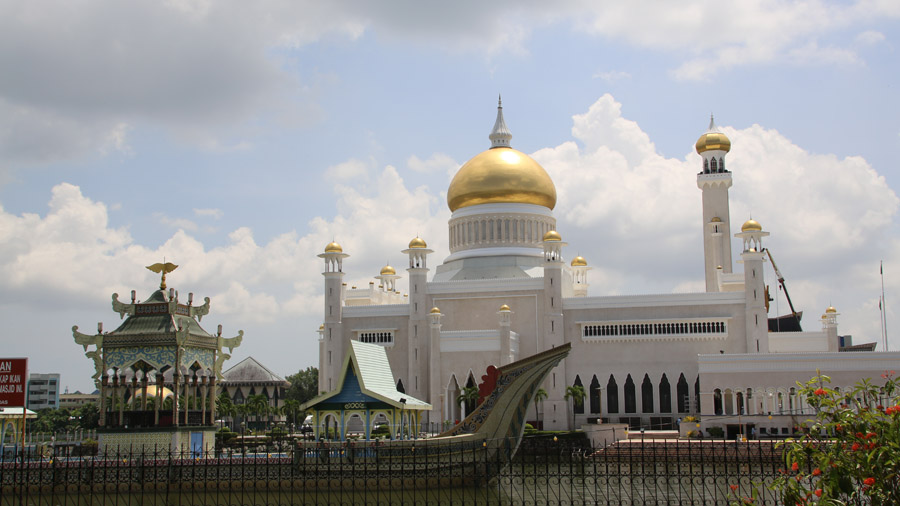 Brunei 105