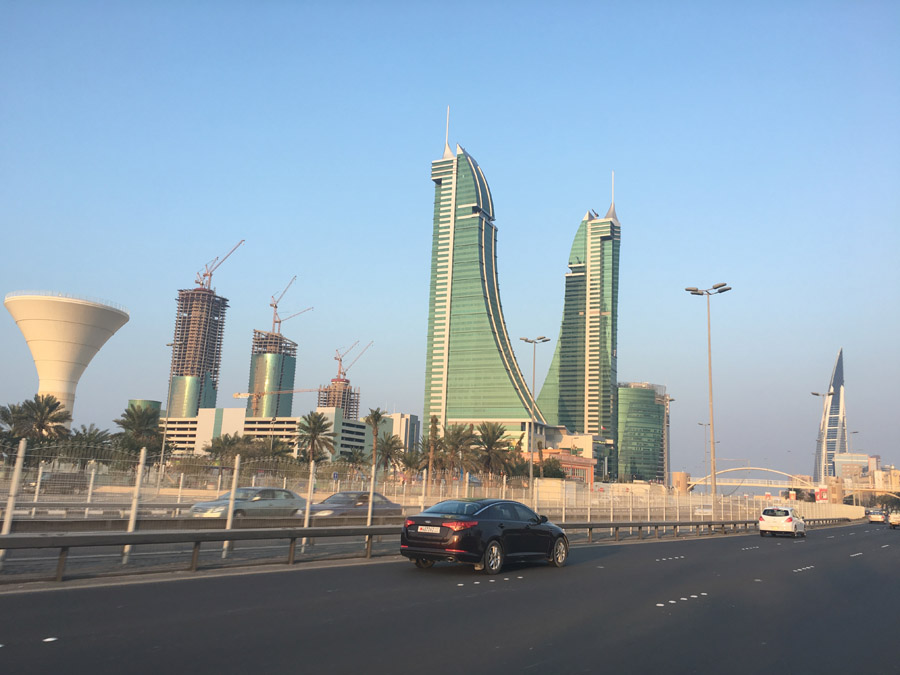 Bahrein 352