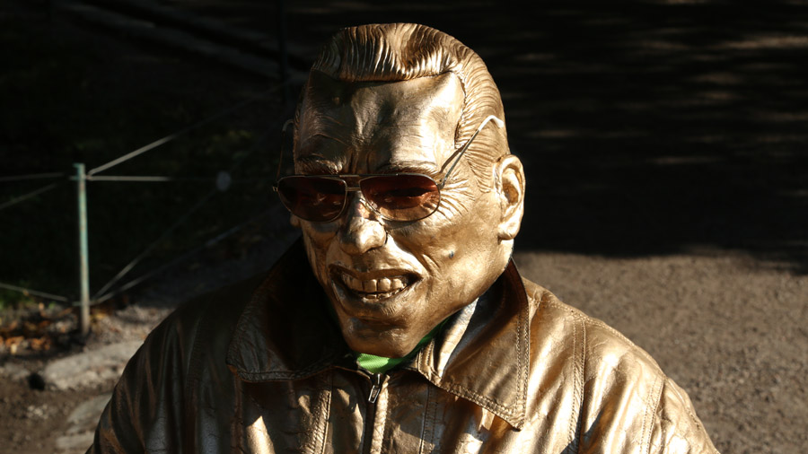 Finlande Helsinki Statue humaine
