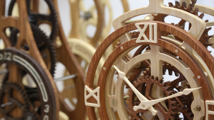 Saint Marin Horloge en bois