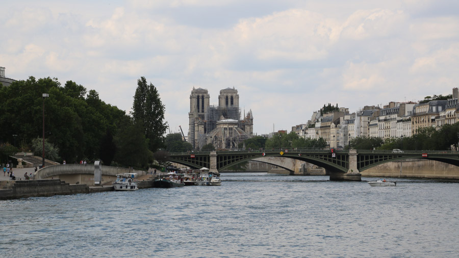 Paris Cathedrale Notre Dame