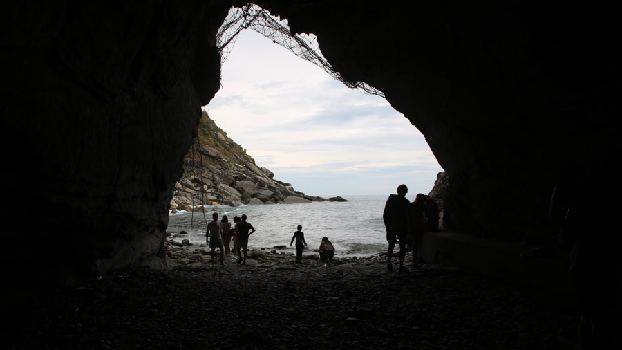Italie Cinq terres Vernazza Grotte